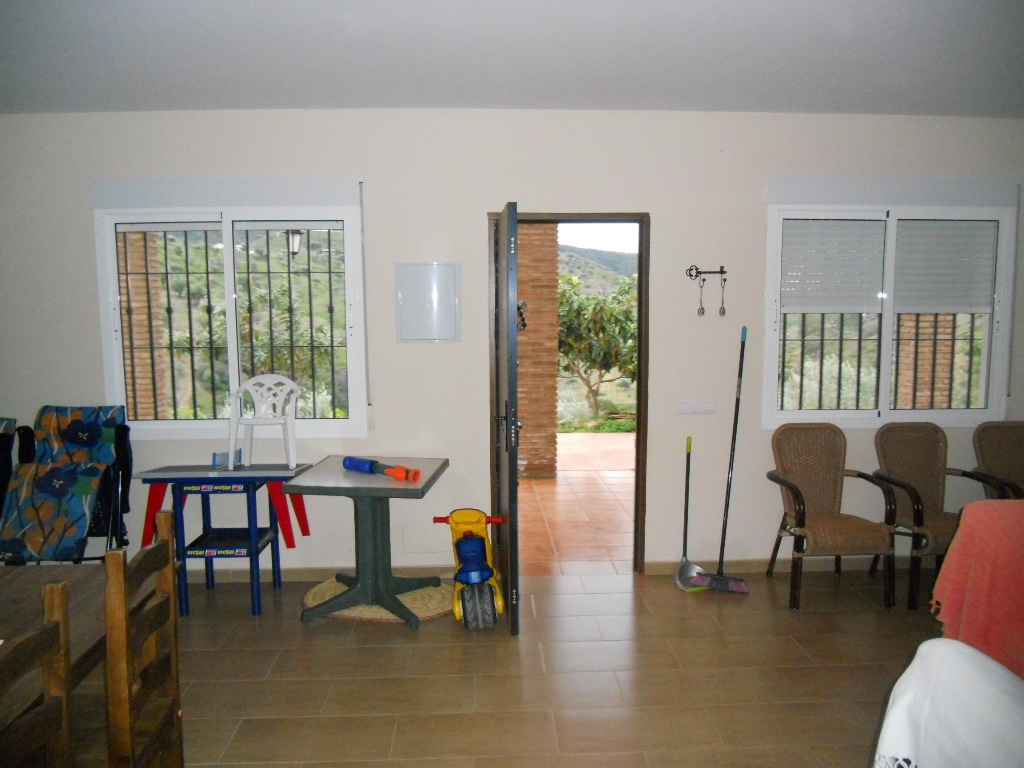 Finca en venta en Canillas de Aceituno