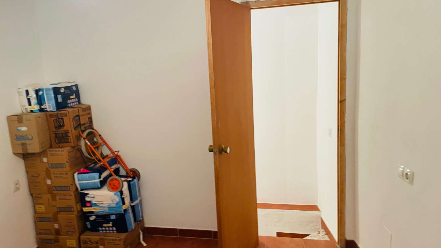 CASA DE PUEBLO DE EN BENQAMARGOSA DE 132 M2 CON 5 DORMITORIOS