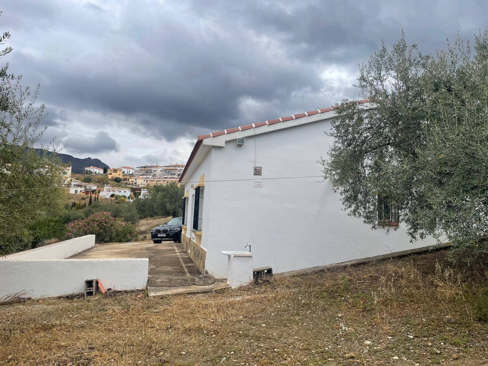 Finca en venta en Alcaucín