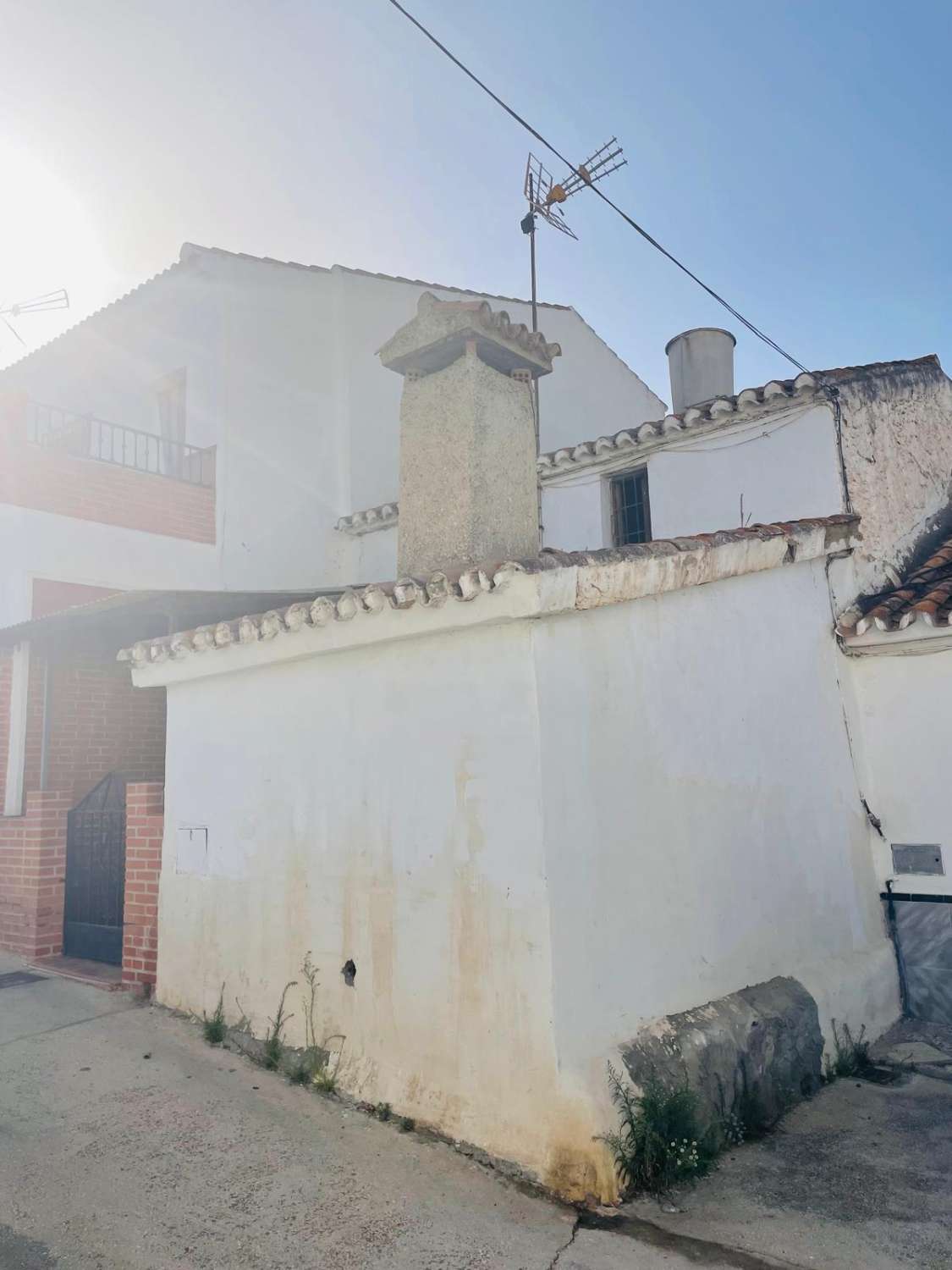 CASA DE PUEBLO A REFORMAR DE 120 M2 EN LOS PUERTAS ( VALLE-NIZA) A 3 KM DEL MAR