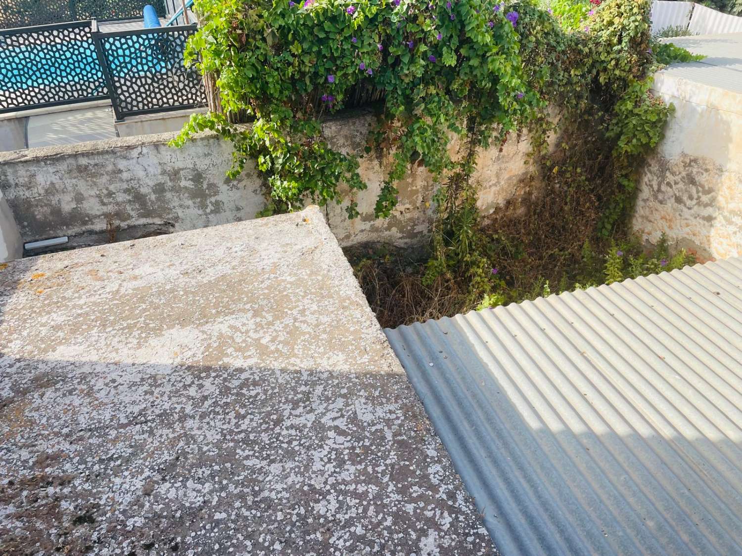 CASA DE PUEBLO A REFORMAR DE 120 M2 EN LOS PUERTAS ( VALLE-NIZA) A 3 KM DEL MAR