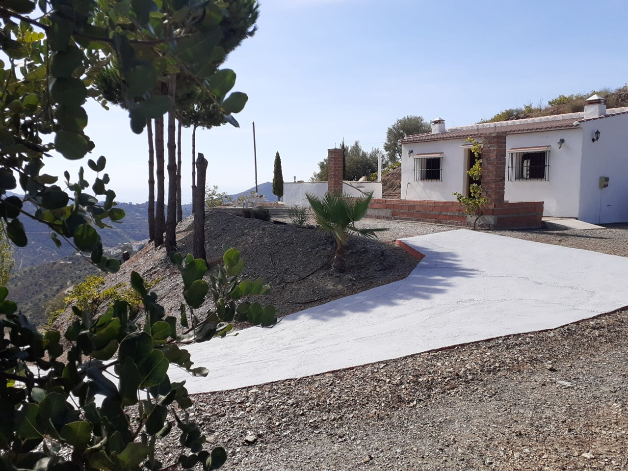 CASA DE CAMPO EN ARCHEZ SIN TERMINAR