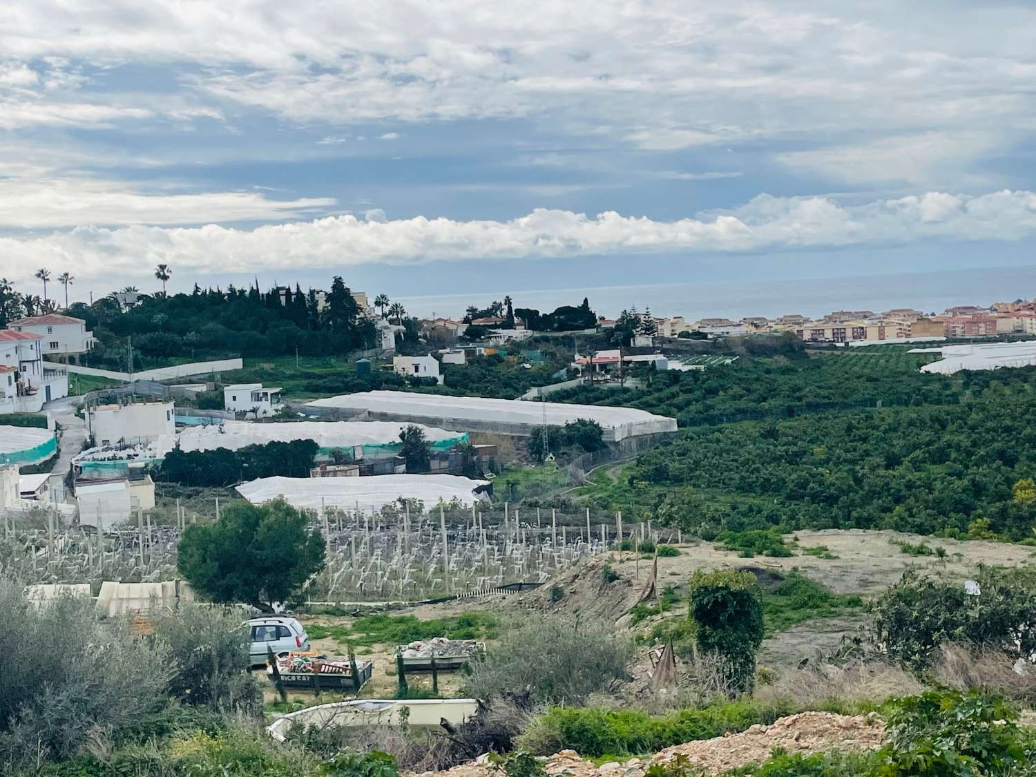 Parcela rústica de unos 2.700 m2 en Torrox-Costa